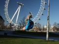 jen-si-tak-trochu-skocit-backflip-pred-london-eye
